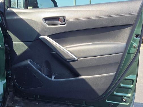 Green 2024 Toyota Corolla Cross LE