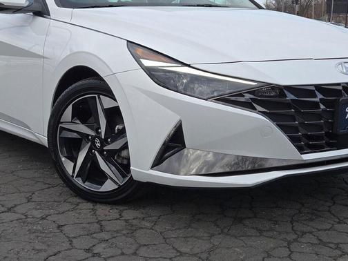 2023 Hyundai ELANTRA HEV Limited