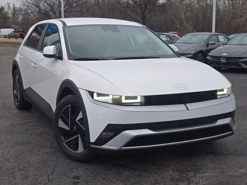 2026 Hyundai IONIQ 5 SEL