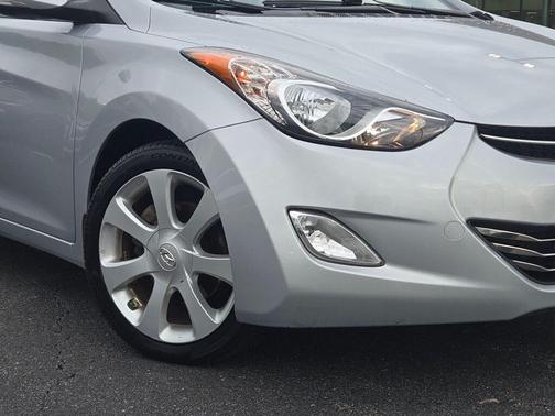 2012 Hyundai ELANTRA Limited