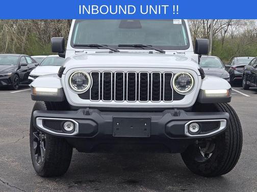 Bright White Clearcoat 2025 Jeep Wrangler 4xe Sahara