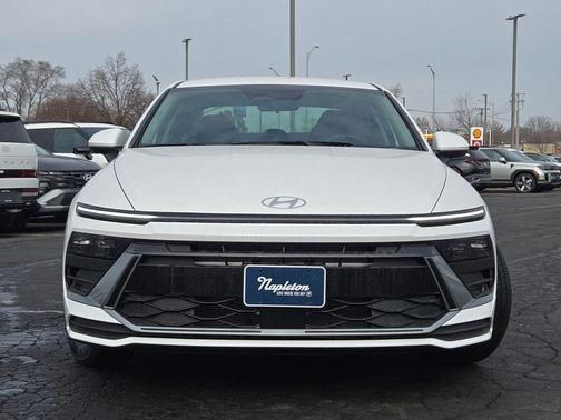 2026 Hyundai SONATA SE