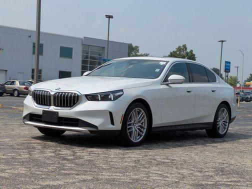 2024 BMW 530 i xDrive
