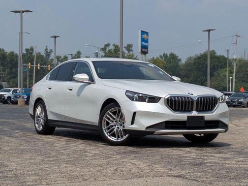 2024 BMW 530 i xDrive