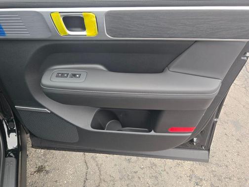 2026 Hyundai SANTA FE HEV Limited