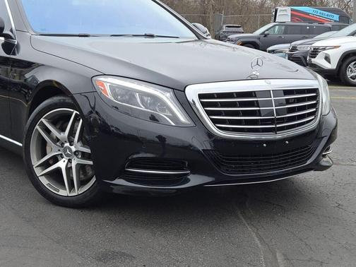 Obsidian Black Metallic 2015 Mercedes-Benz S-Class S 550 4MATIC