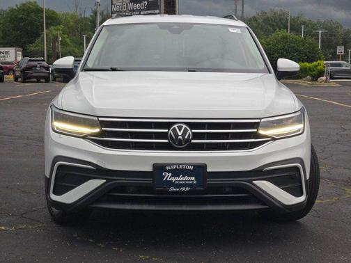 Pure White 2024 Volkswagen Tiguan 2.0T S