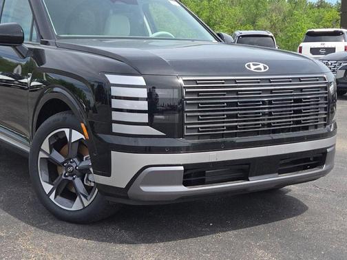 Abyss Black Pearl 2026 Hyundai Palisade Hybrid Limited