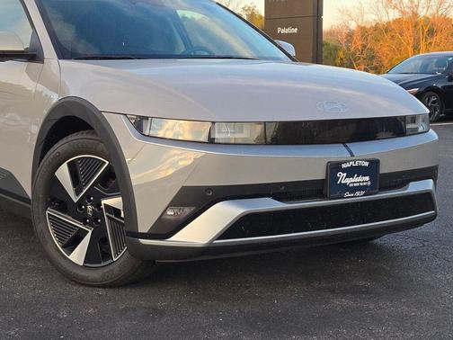 2025 Hyundai IONIQ 5 SE