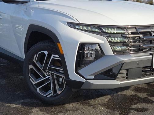White Pearl 2026 Hyundai TUCSON Limited