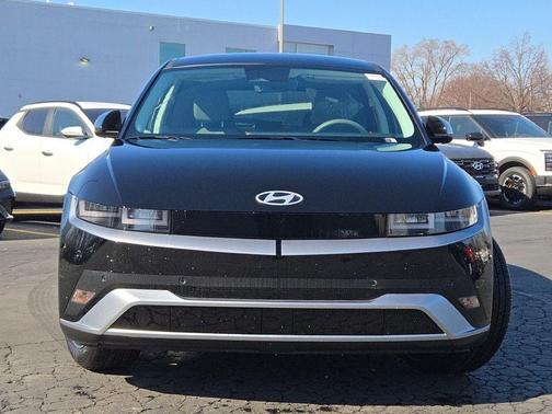 2026 Hyundai IONIQ 5 SEL