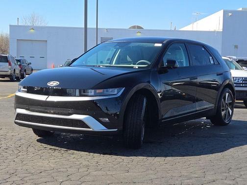 2026 Hyundai IONIQ 5 SEL