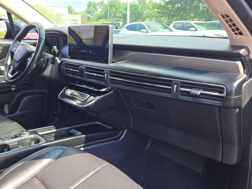 Infinite Black Metallic 2023 Lincoln Corsair Reserve