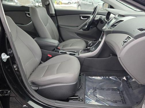 2014 Hyundai ELANTRA Limited