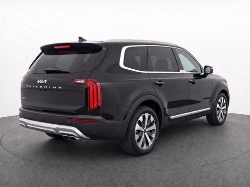 Ebony Black 2022 Kia Telluride S
