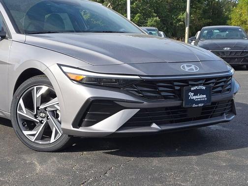 2025 Hyundai ELANTRA HEV Limited