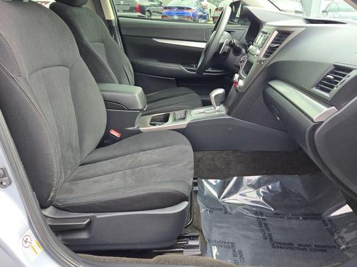 2014 Subaru Outback 2.5i