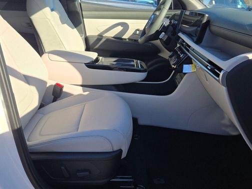 White Pearl 2026 Hyundai TUCSON Limited