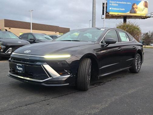 2026 Hyundai SONATA Hybrid SEL