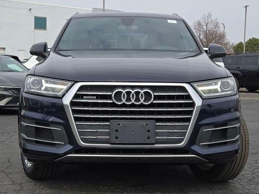 Ink Blue Metallic 2018 Audi Q7 2.0T Premium
