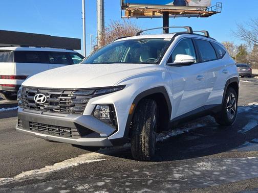 2026 Hyundai TUCSON SEL Premium