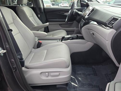 2018 Honda Pilot Elite