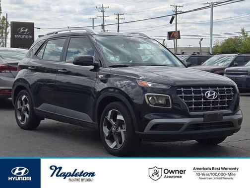Onyx Black 2023 Hyundai VENUE SEL