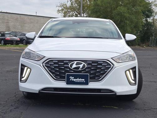 2021 Hyundai IONIQ Hybrid SE