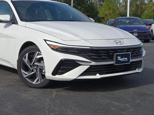 2025 Hyundai ELANTRA HEV Limited