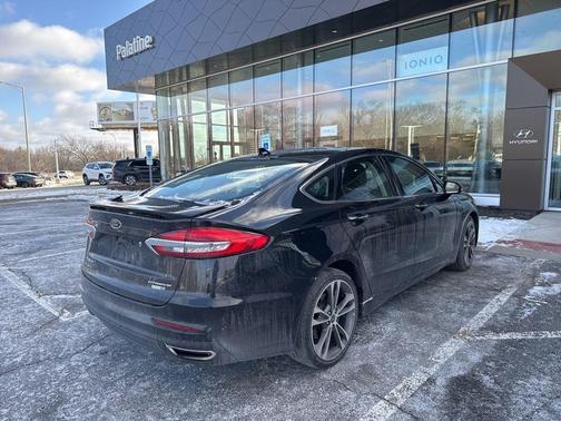 2019 Ford Fusion Titanium