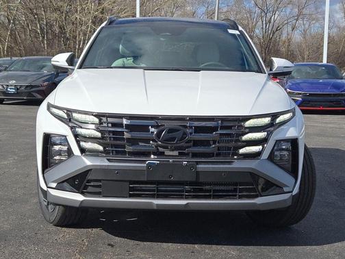 Pearl 2026 Hyundai TUCSON Hybrid Limited
