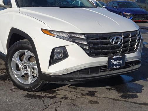 2024 Hyundai TUCSON SE