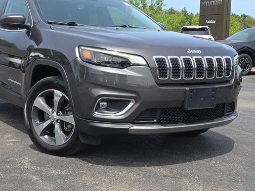 Granite Crystal Clearcoat Metallic 2019 Jeep Cherokee Limited