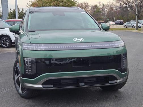 Green 2026 Hyundai IONIQ 9 PERFORMANCE CALLIGRAPHY