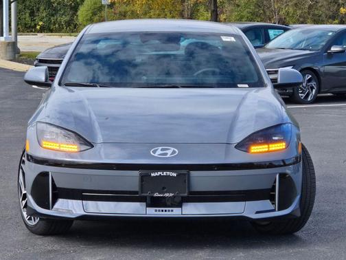 2025 Hyundai IONIQ 6 SEL