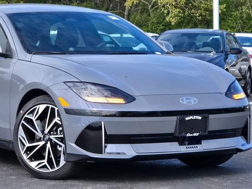 2025 Hyundai IONIQ 6 SEL