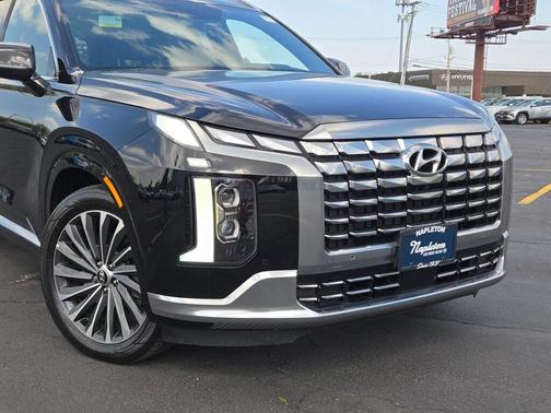 Abyss Black Pearl 2023 Hyundai PALISADE Calligraphy