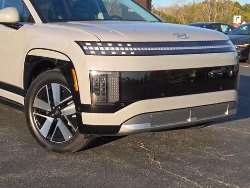 Cyber Gray 2026 Hyundai IONIQ 9 SEL