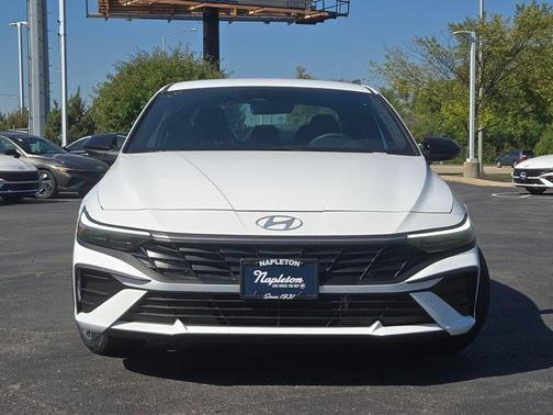 2025 Hyundai ELANTRA HEV SEL Sport