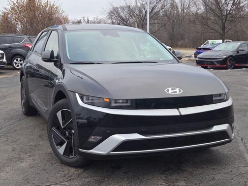 2026 Hyundai IONIQ 5 SE