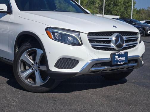 2017 Mercedes-Benz GLC 300 Base 4MATIC