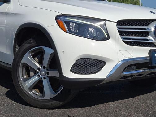 2017 Mercedes-Benz GLC 300 Base 4MATIC