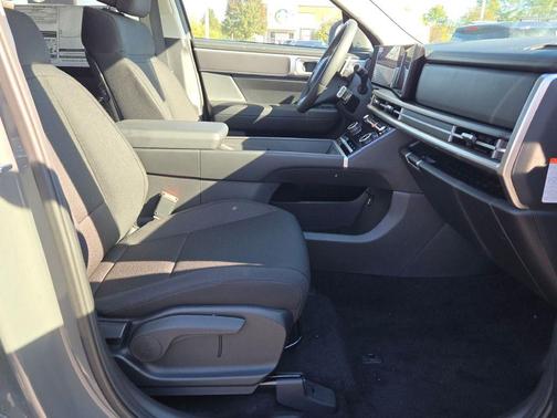 2026 Hyundai SANTA FE HEV SE