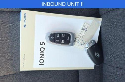 Gold 2024 Hyundai IONIQ 5 SEL