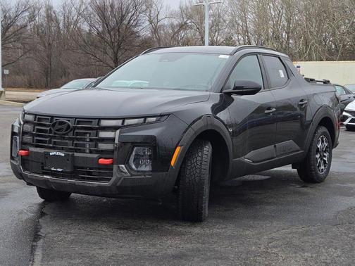 Phantom Black 2026 Hyundai SANTA CRUZ XRT