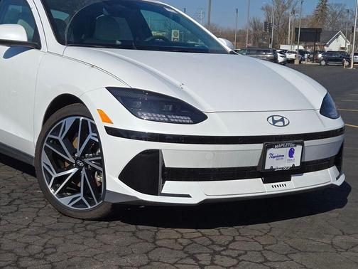 2025 Hyundai IONIQ 6 SEL