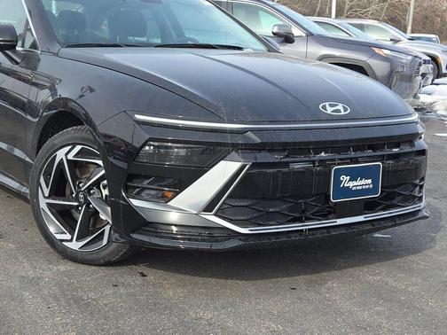 Black 2026 Hyundai SONATA SEL Sport