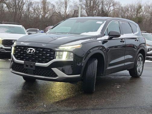 2023 Hyundai SANTA FE SE