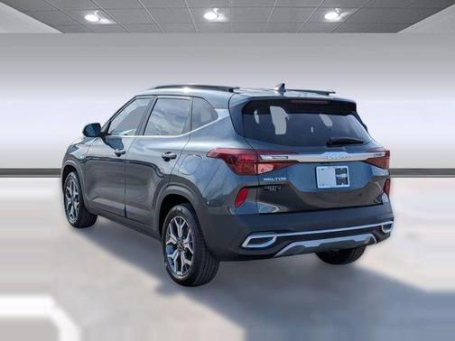 2023 Kia Seltos EX