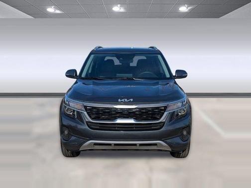 2023 Kia Seltos EX